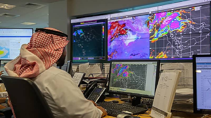 السجن وغرامات تصل لـ2 مليون ريال لمخالفي نظام الأرصاد
