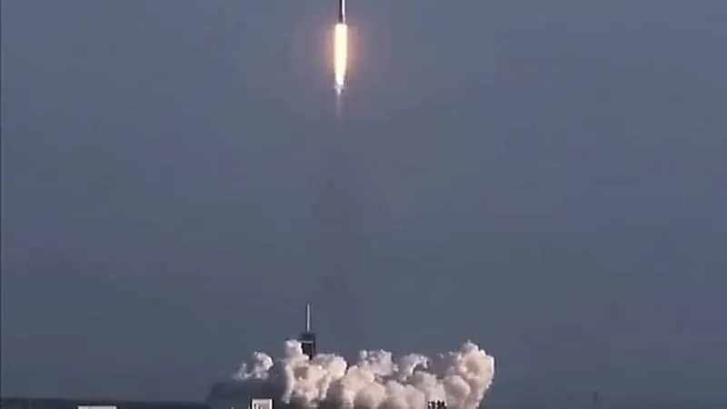 خبير تقني: مخاطر إنترنت الفضاء عالية وأبرزها الاحتكار من قبل مشغّل أو شركة واحدة (فيديو)