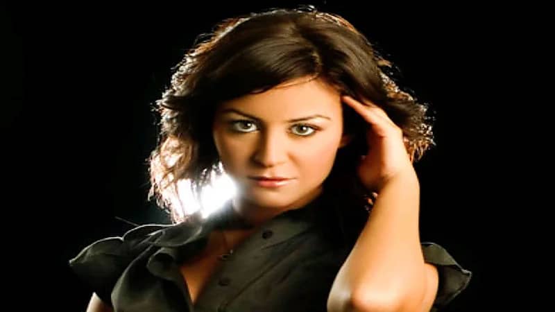 نقابة المهن التمثيلية عن أزمة منة شلبي "احترموا الخصوصيات"