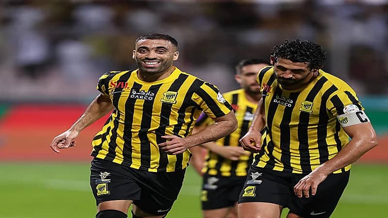 الاتحاد يستعد لمواجهة الهلال في نصف نهائي كأس الملك