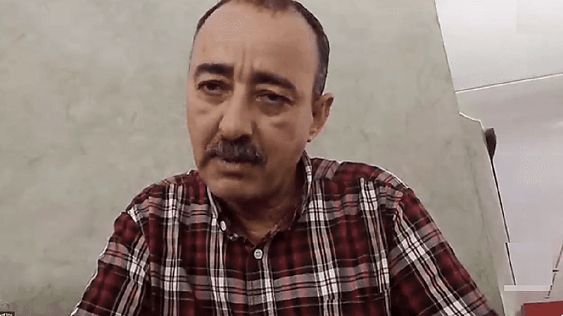 أول تعليق من والد الأسير المغربي المحرر بعد إطلاق سراحه بوساطة ولي العهد (فيديو)