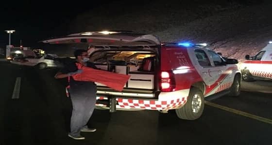 إصابة سيدة بحادث دهس أثناء عبورها الطريق بتبوك