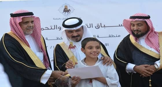 الفارس الصغير " بن بخيت " الأول بمسابقة الخيول للقدرة على التحمل بـ ناوان الباحة