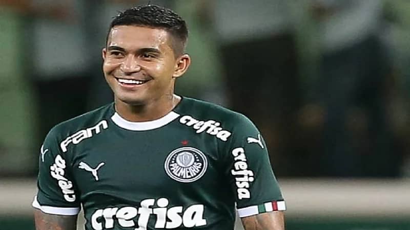 الهلال والنصر يتنافسان لضم "دودو"