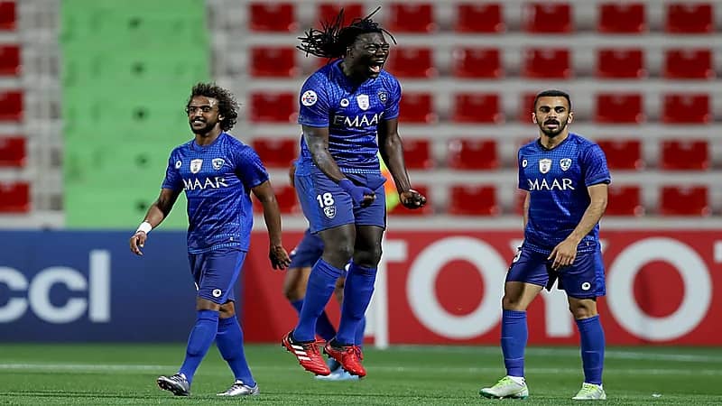 الهلال يحسم مصير غوميز وفييتو وجوفينكو من الموسم المقبل