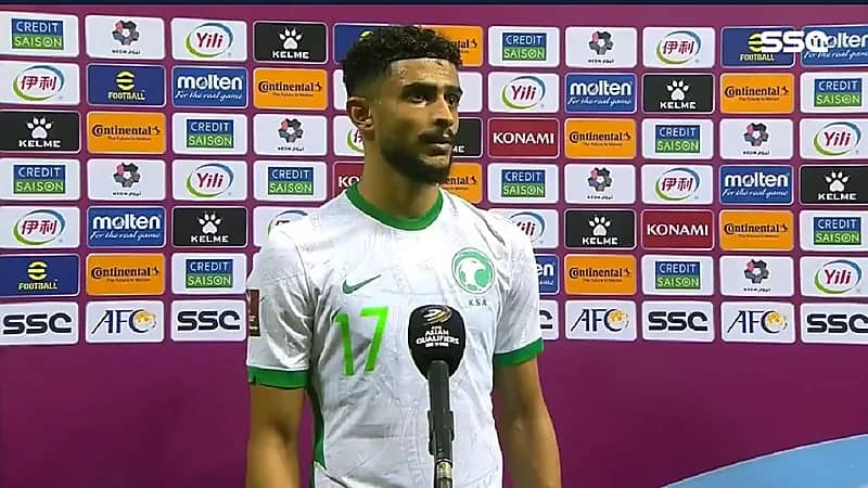 العمري : الأخطاء تحدث في أي مباراة والمنتخب الفيتنامي فاجأنا (فيديو)