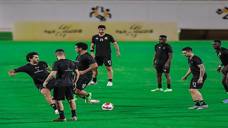 50 ألف ريال لكل لاعب في الاتحاد قبل مواجهة الأهلي