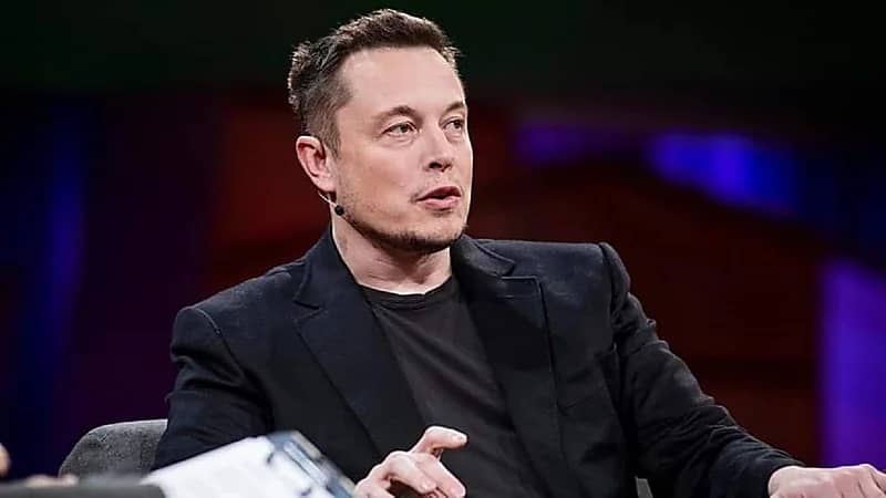 إيلون ماسك لنائبة أميركية : توقفي عن مغازلتي.. أنا خجول