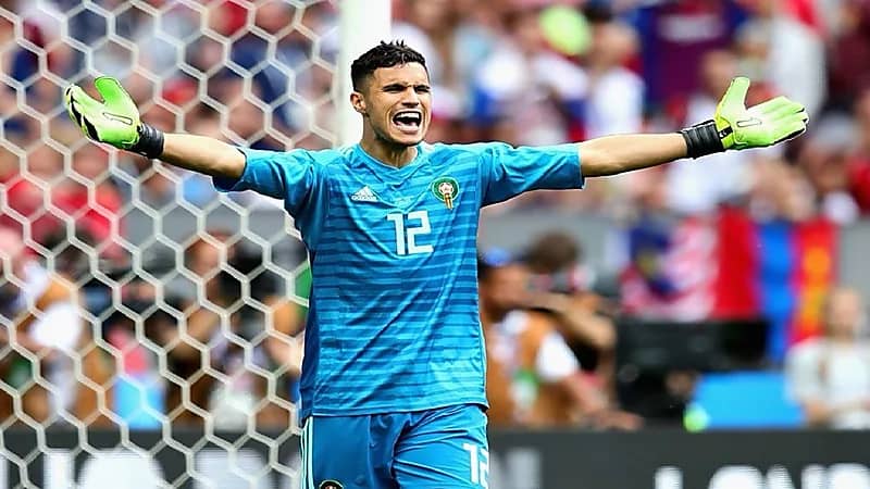 المغربي منير محمدي يقترب من صفوف الاتفاق