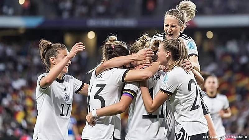 نهائي كأس أوروبا للسيدات يحطم الرقم القياسي لدى الرجال