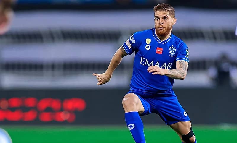 "فاسكو" يرغب في التعاقد مع محترف الهلال