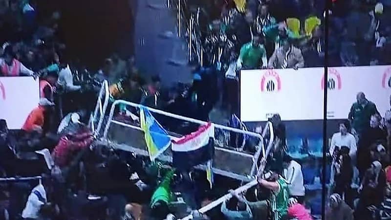 27 مصابا جرّاء انهيار مدرج بصالة رياضية في القاهرة