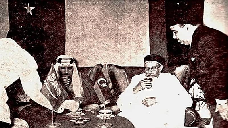 صورة تاريخية للملك سعود مع أول حاكم لليبيا