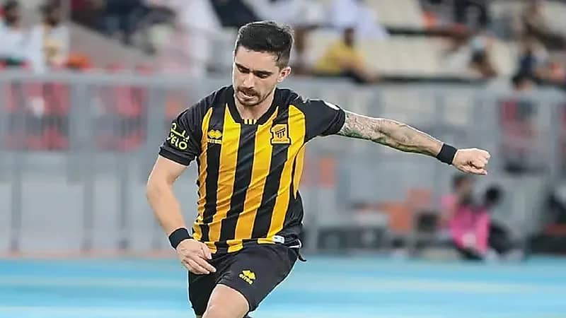 الاتحاد يقترب من تجديد عقد كورونادو بشروط جديدة