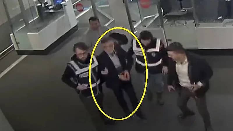 إيقاف 12 مقاولا في تركيا جراء انهيار مبان بسبب الزلزال