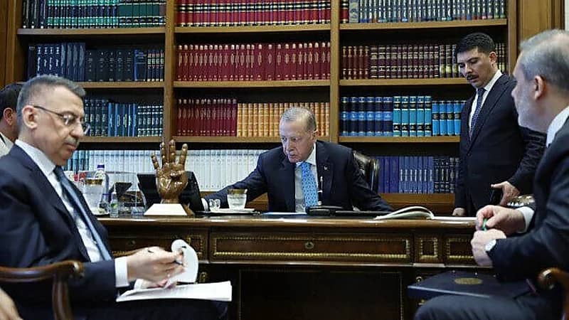 أول ظهور لأردوغان بعد تعرضه لوعكة صحية