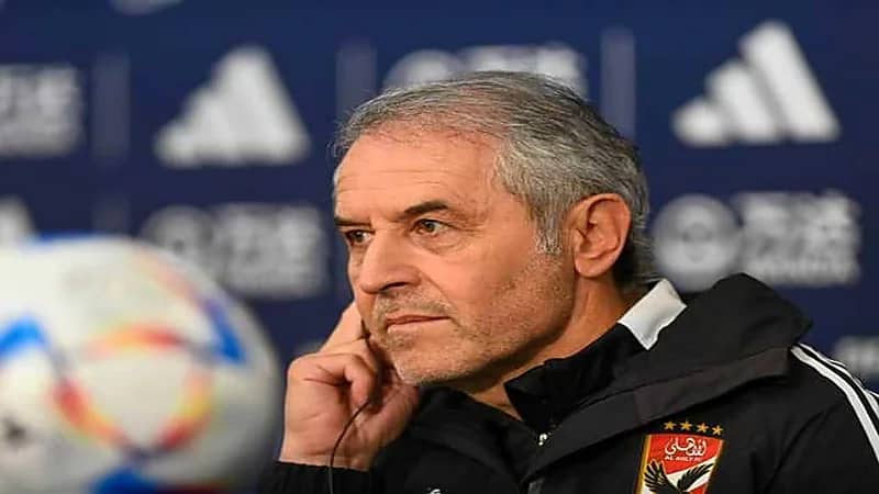 سخرية من صحفي بسبب سؤاله لمدرب الأهلي المصري.. فيديو