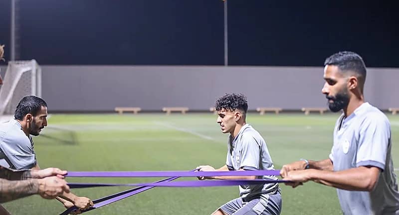 عسيري يظهر في تدريبات الطائي لأول مرة