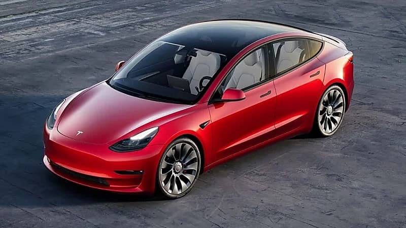 أمريكا تحقق مع "تسلا" بسبب قواعد السلامة