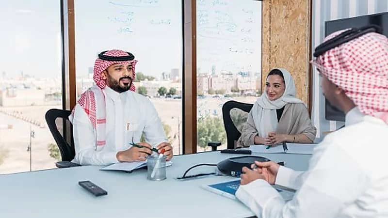 التستر التجاري يكشف 6 أدوات لا يجوز منحها لغير السعودي