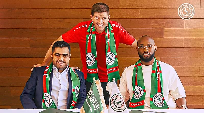 ديمبيلي ينضم رسميا لصفوف الاتفاق