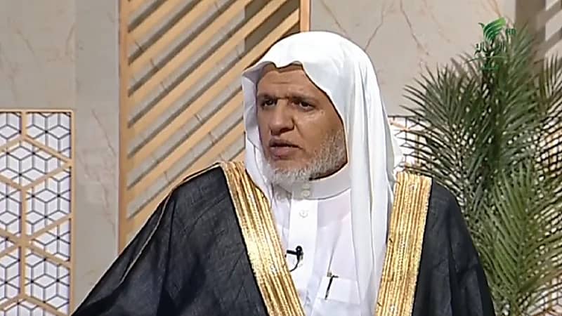 الشبل يرد على مسنة لم تعتد بعد وفاة زوجها لأنه لم يجامعها منذ 6 سنوات .. فيديو