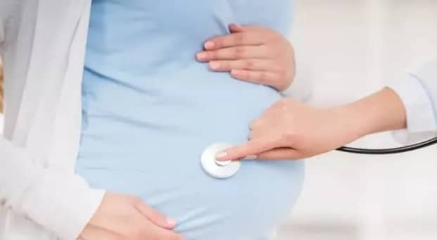 "السبيعي": المرأة السمينة قد تصبح بحالة المرأة العقيم.. فيديو