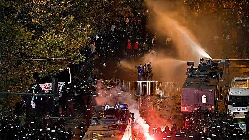 بعد الإخفاق بالتأهل إلى كأس أوروبا..مطالبات بإقالة اتحاد كرة القدم في بلغاريا