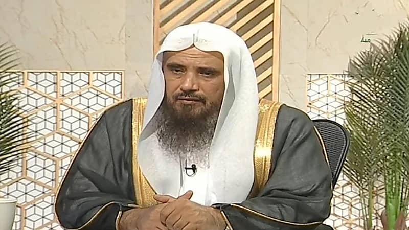 كيف تكون زكاة الجنين في بطن أمه.. الخثلان يجيب.. فيديو