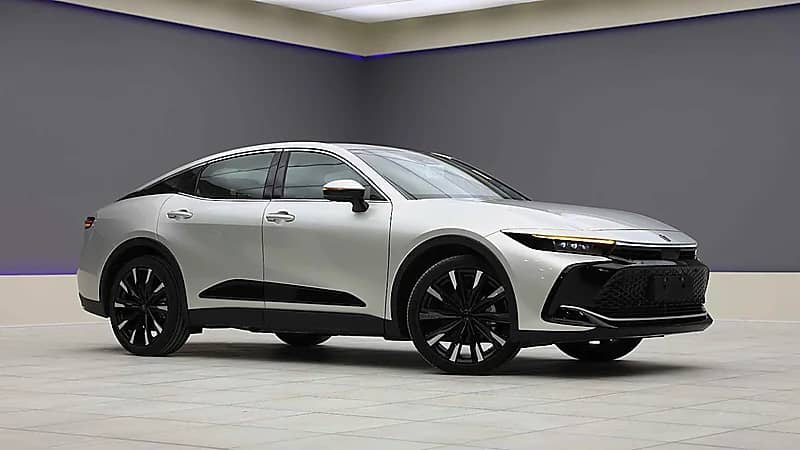 مواصفات وسعر تويوتا‬⁩ كراون ماجستا 2023