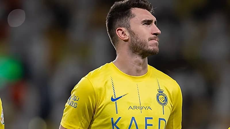 مدافع النصر يوقع  لأتلتيك بيلباو الإسباني