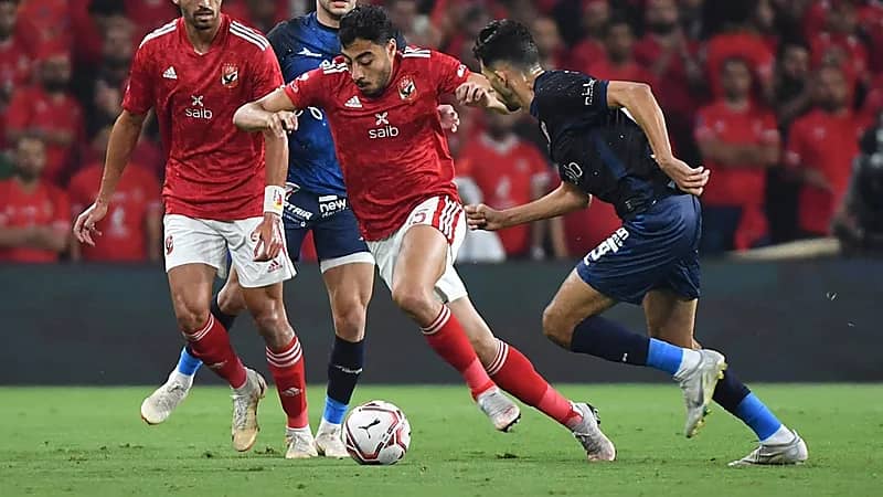 إقامة مباراتي الأهلي والزمالك في المملكة