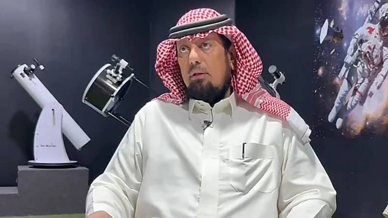 عبدالله الخضيري: المتحدثون عن الترائي بوسائل التواصل غير مختصين   .. فيديو