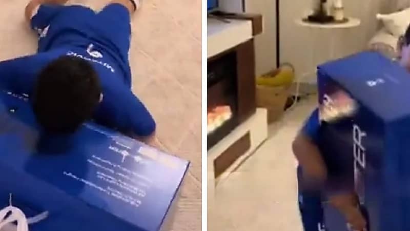 ردة فعل طفل بعدما فاجأته والدته بهدية من متجر الهلال .. فيديو