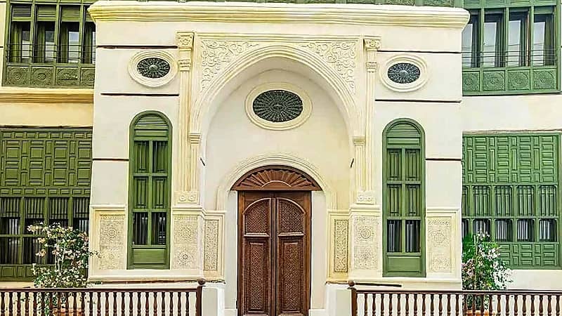 بنقوش عمرها 125 عاماً .. جولة في "بيت جوخدار" بعد إعادة ترميمه في جدة التاريخية .. فيديو