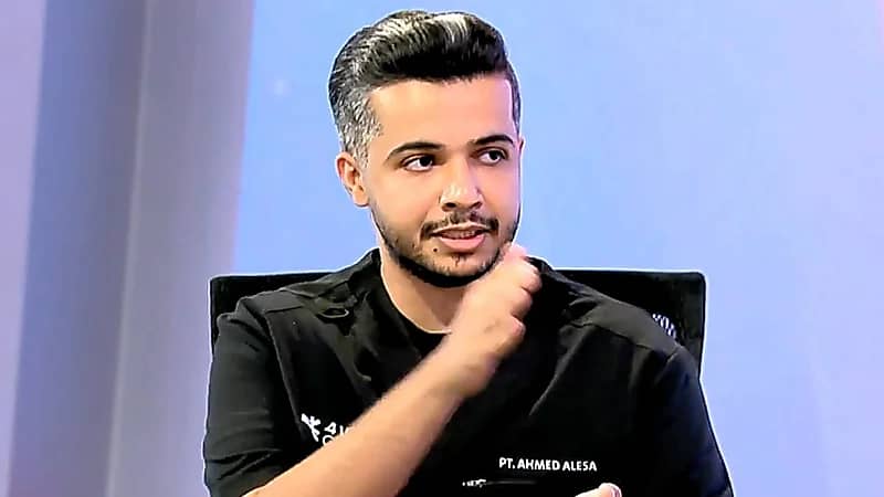 مختص: جلسة الجهاز اللوحي تسبب مشاكل عديدة للأطفال .. فيديو