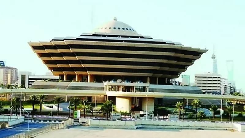 قرارات إدارية بحق 8 مخالفين لأنظمة وتعليمات الحج