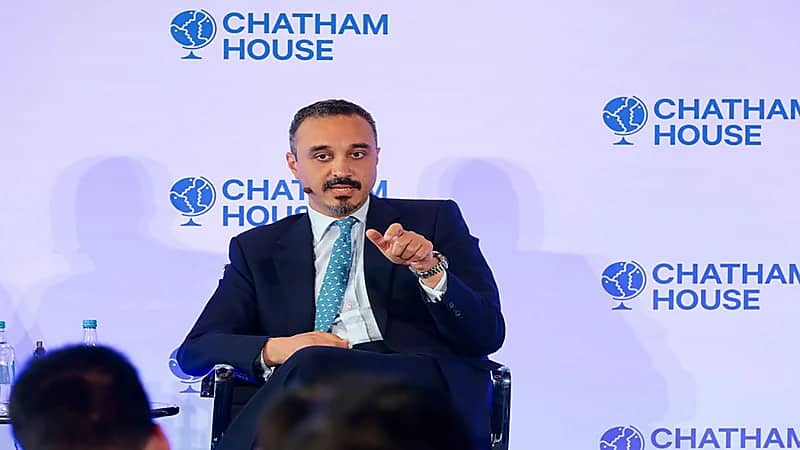 سفير المملكة في بريطانيا: الرياض لن تتخذ مسار التطبيع مع إسرائيل