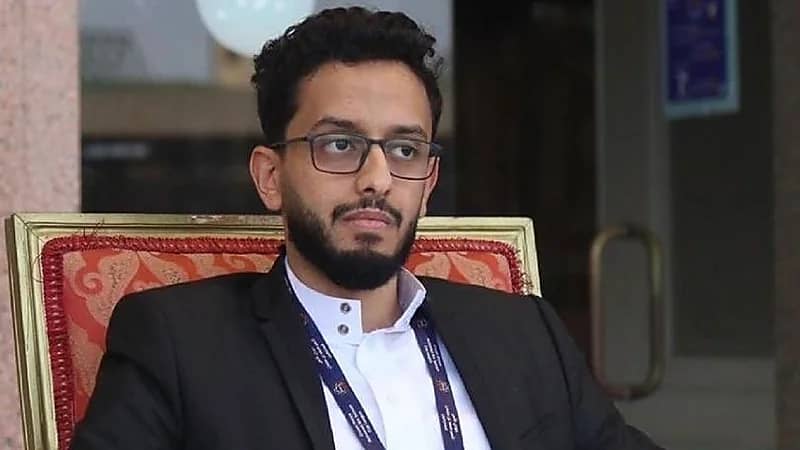 القرني معلقاً للاهلي والجندل بديلاً عن الحربين