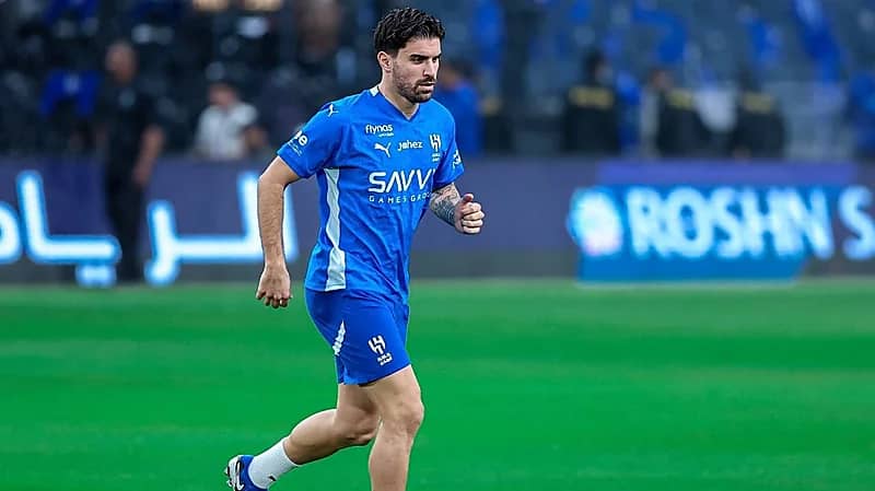 تفاصيل إصابة محترف الهلال نيفيز