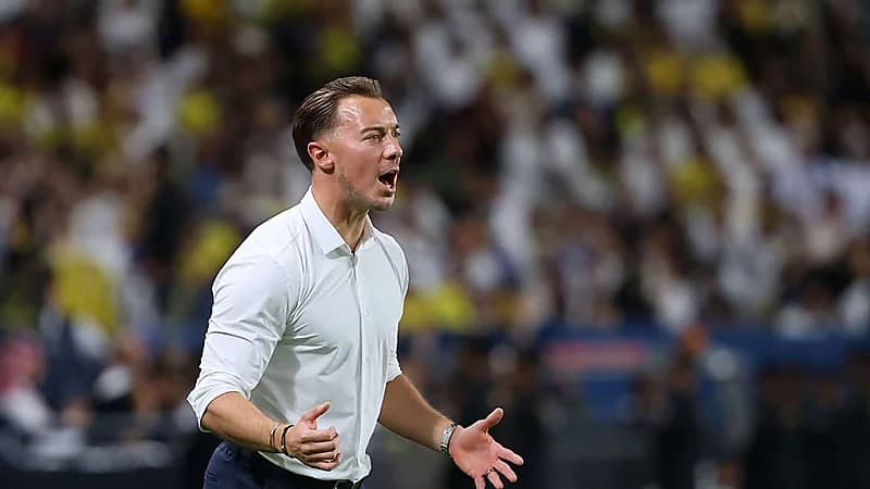 يايسله مرشح لتدريب شتوتغارت