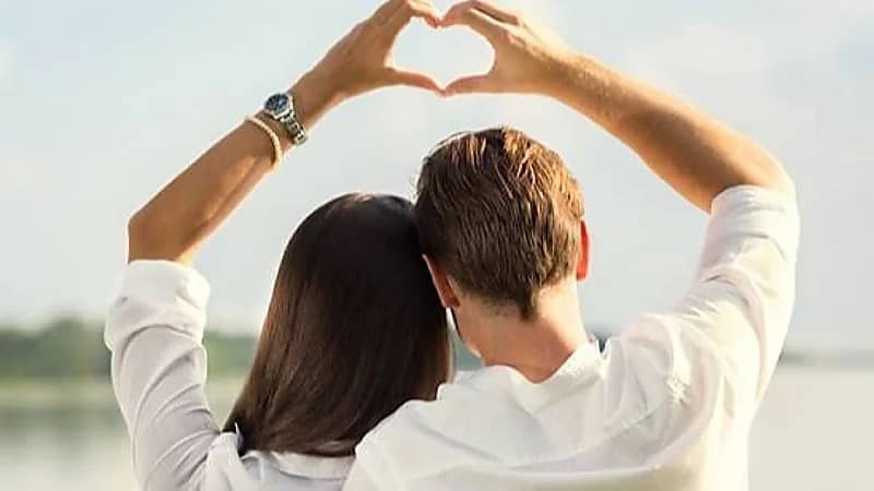 ‎قرار أمريكي بحظر العلاقات الرومانسية مع الصينيين