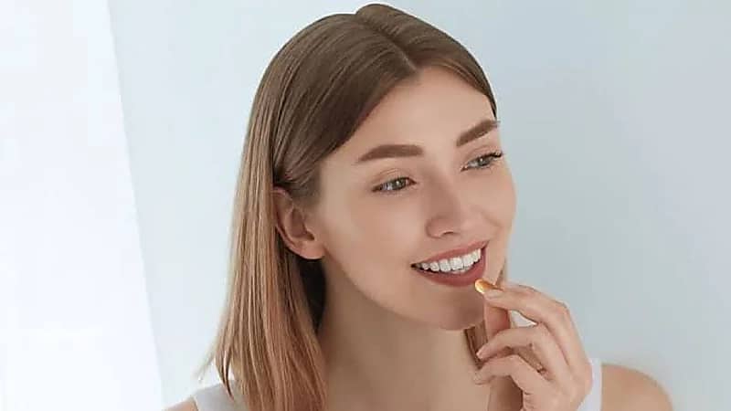 5 مكملات غذائية فعالة في ترطيب البشرة ومنع جفافها