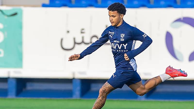 الهلال يعلن غياب كايو لمدة 6 أسابيع