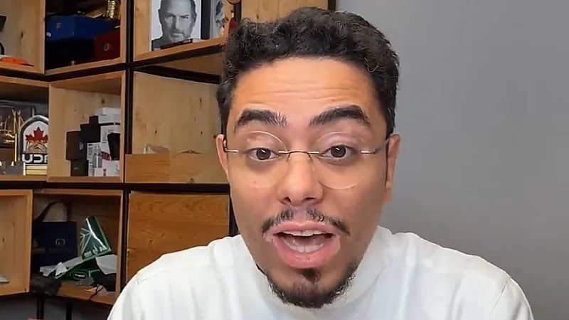 تقني: 4 خطوات لحل مشكلة تغير الساعة في جدة إلى السودان ..فيديو