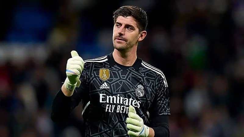 إصابة حارس ريال مدريد قبل لقاء الهلال