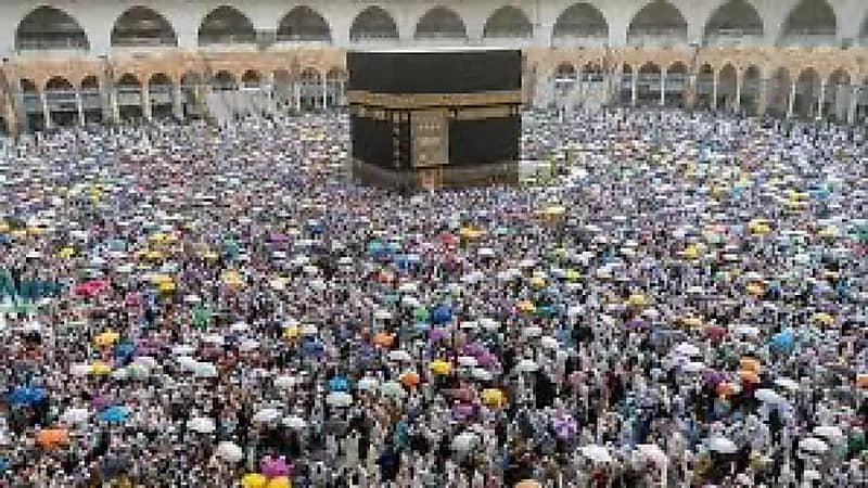 الحجاج يودعون بيت الله ويتمّون مناسكهم بقلوب خاشعة وألسنة تلهج بالشكر والدعاء