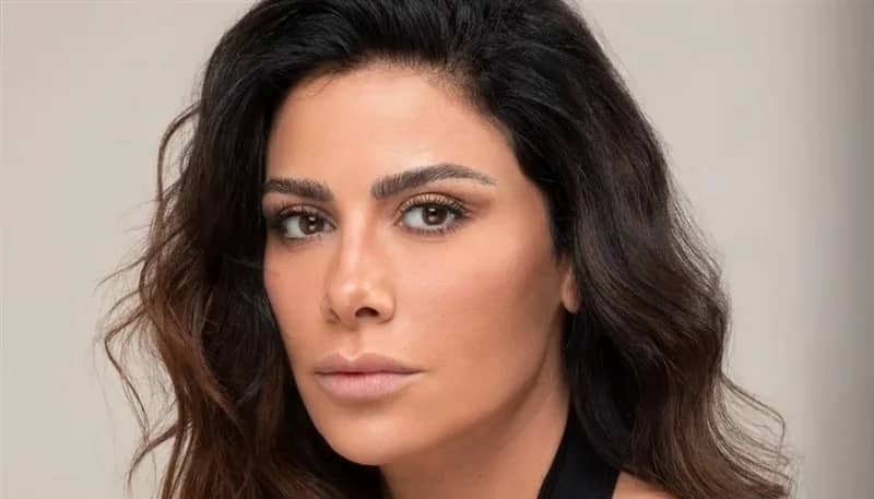 صبا مبارك تعتذر عن "وتر حساس 2" وتستعد لـ "220 يوم"