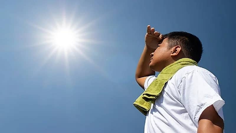 طبيب : احذروا تعريض أي جرح للشمس لمدة 6 أشهر.. فيديو