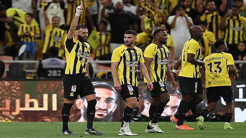 الاتحاد يفتح باب الرحيل أمام 4 لاعبين